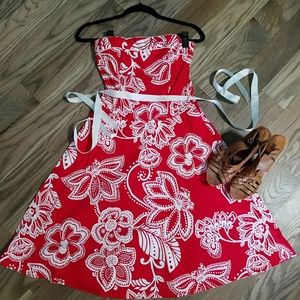 Hawaiian floral strapless dress Size 6